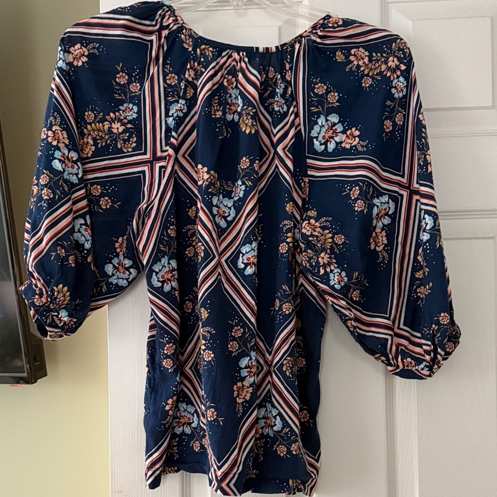 LC Lauren Conrad Navy Floral Blouse